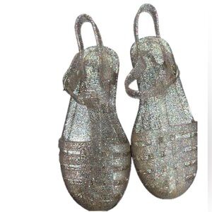 GAP Silver Sandals Elegant Summer Footwear